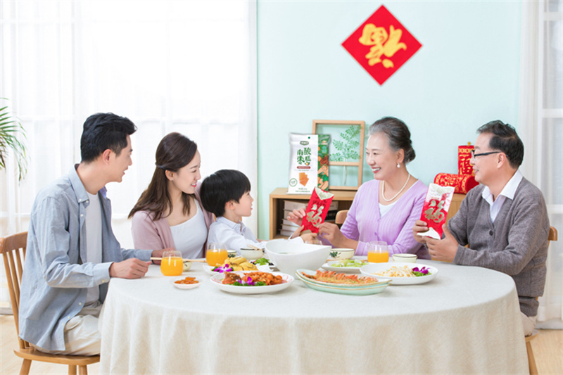 寻年味●暖归途，，，，，，开�?添加康健年货新主�?(9).jpg