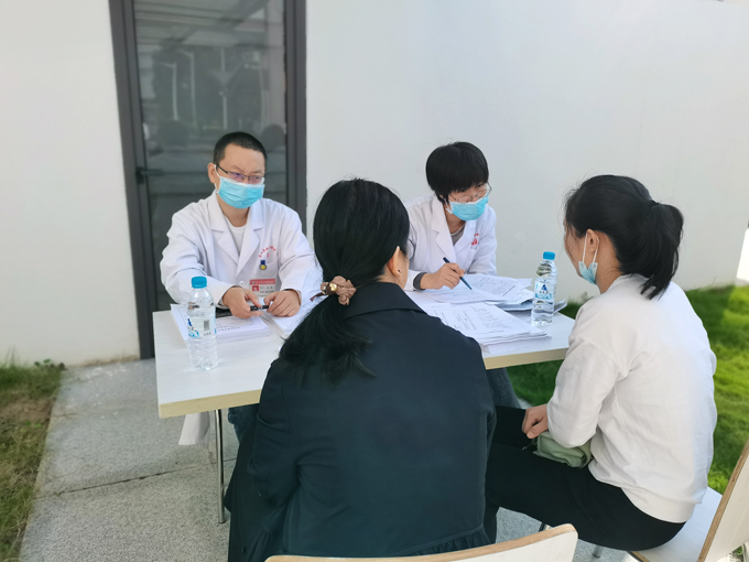 VSport官网公司开展“关爱女职工‘两癌’筛查”免费体检运动-04.jpg