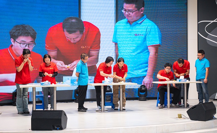 【VSport官网运动招募】离别喧嚣与重复，，，，，，，，召唤每一个神往自由、热爱自然、敢于挑战的你！ 08.jpg